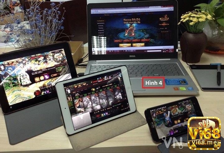 Chơi webgame trên điện thoại là hình thức giải trí online phổ biến nhất hiện nay